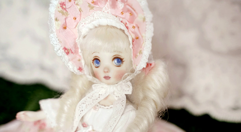 Roserin Doll